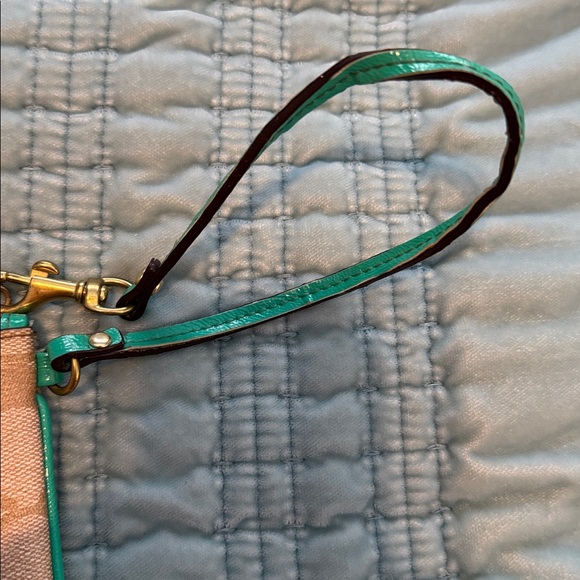 Coach Classic Signature Khaki and  Aqua Teal Wristlet Purse Wallet Bag - Picture 6 of 8